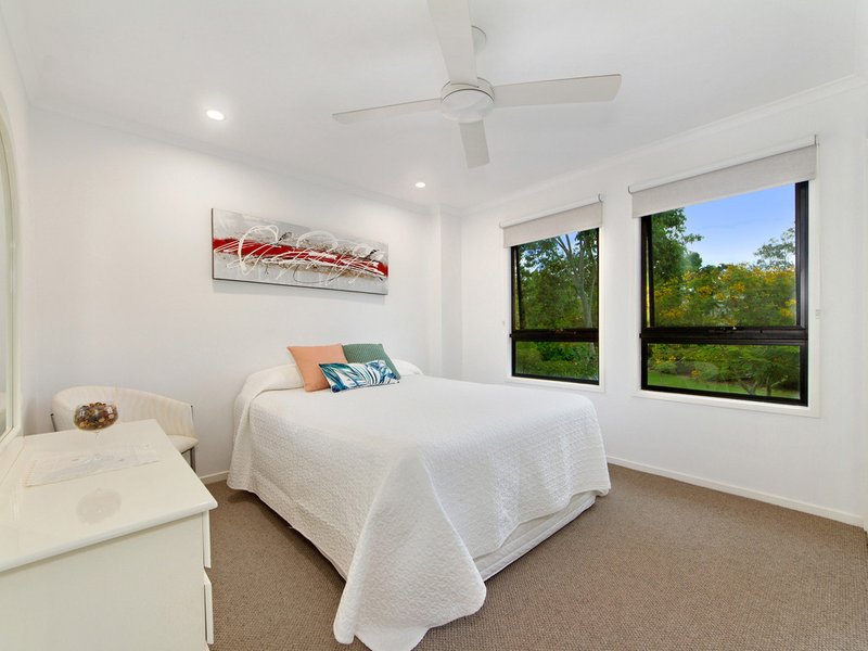 Photo - 13 Riverwalk Avenue, Robina QLD 4226 - Image 15