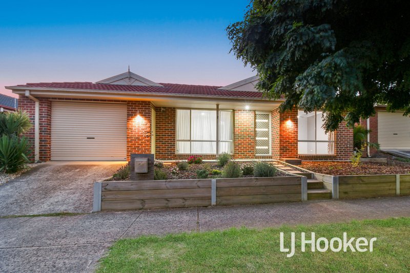 Photo - 13 Riviera Drive, Pakenham VIC 3810 - Image 15