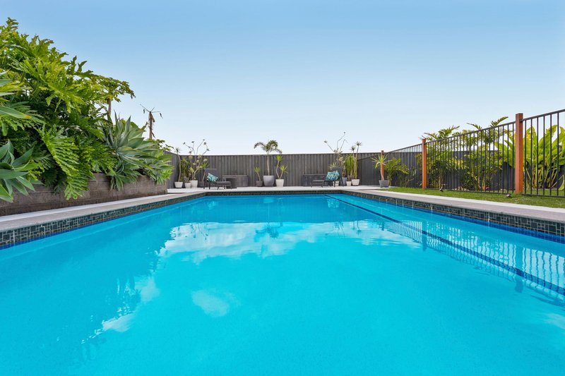 Photo - 13 Roberts Crescent, Bellbird Park QLD 4300 - Image 21