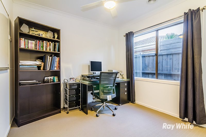 Photo - 13 Rock Daisy Drive, Cranbourne West VIC 3977 - Image 21