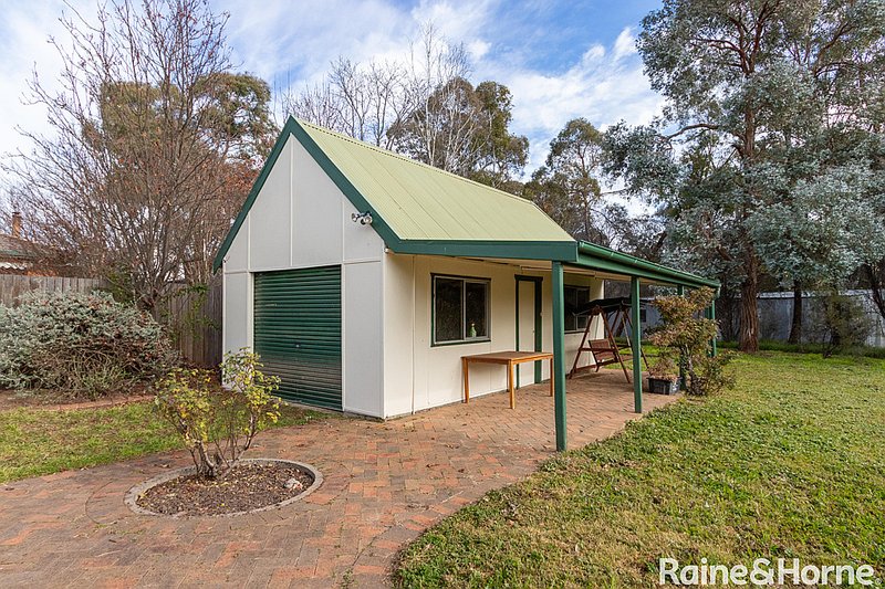 Photo - 13 Rockley Street, Perthville NSW 2795 - Image 15