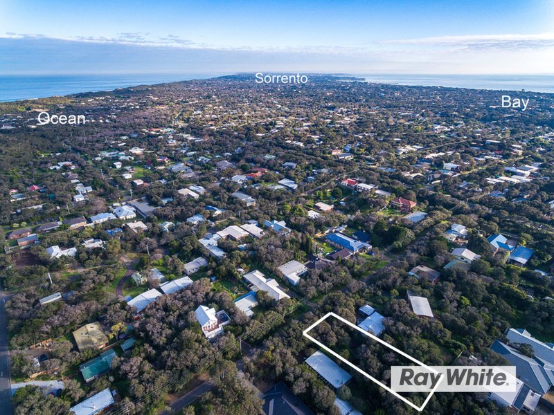 13 Rodney Street, Rye VIC 3941