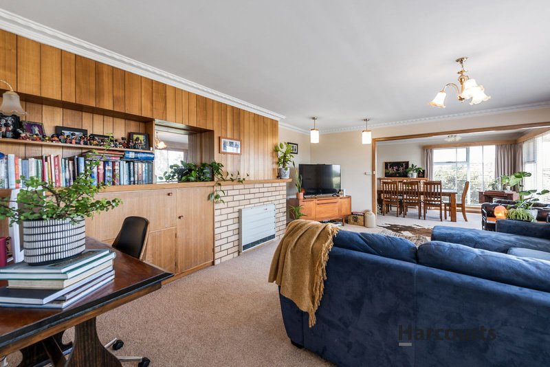 Photo - 13 Ronald Street, Devonport TAS 7310 - Image 2