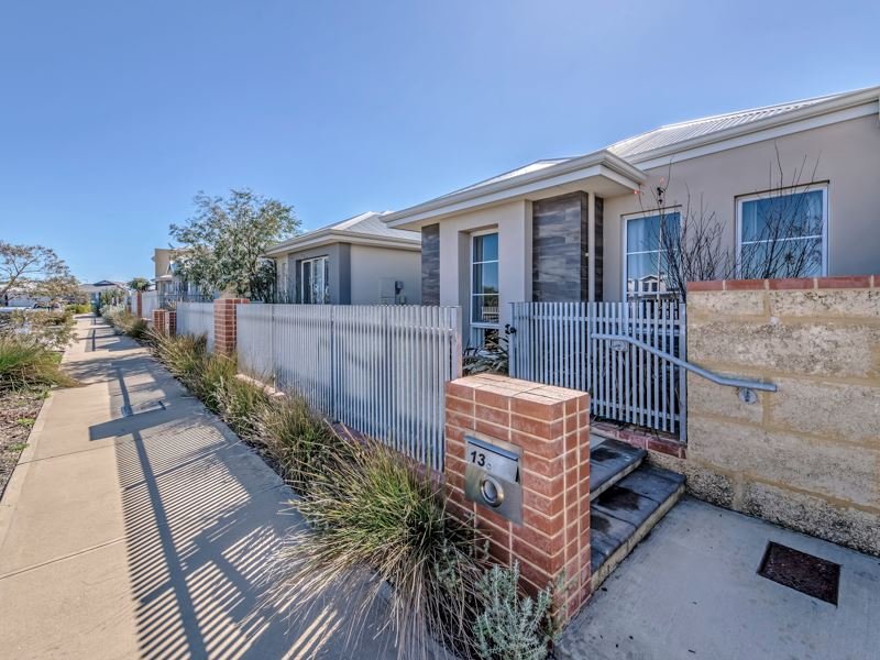 Photo - 13 Rooney Street, Clarkson WA 6030 - Image 8