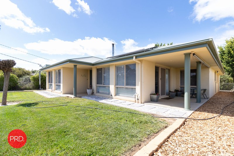 Photo - 13 Rosamel Street, Gundaroo NSW 2620 - Image 2