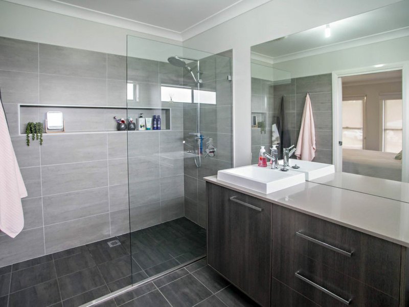 Photo - 13 Rosedale Place, Tinonee NSW 2430 - Image 18