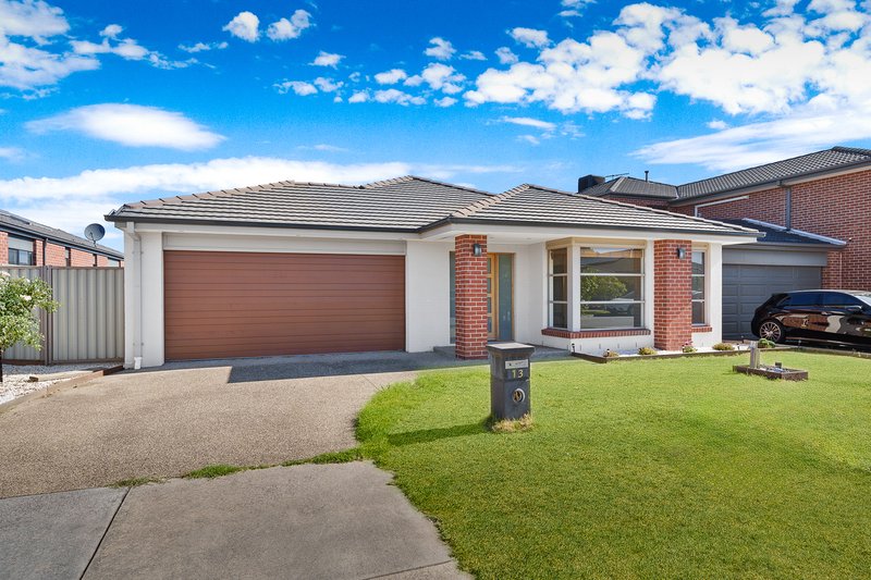 Photo - 13 Rosella Avenue, Pakenham VIC 3810 - Image 12