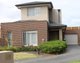 Photo - 1/3 Ross Court, Mount Waverley VIC 3149 - Image 2