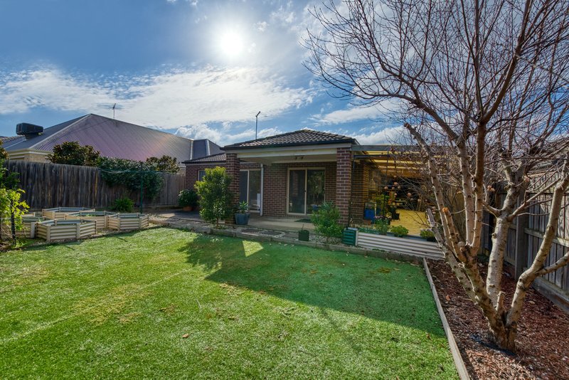 Photo - 13 Rowanval Terrace, Mernda VIC 3754 - Image 9