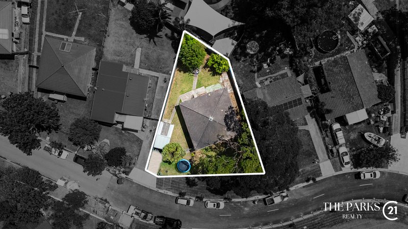 Photo - 13 Rowley Place, Airds NSW 2560 - Image 11