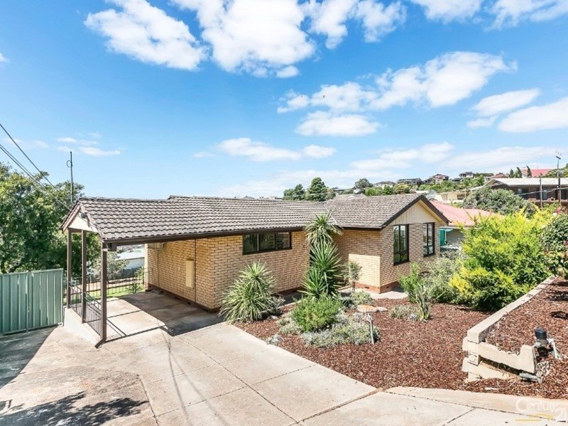 Photo - 13 Royston Crescent, Seacombe Heights SA 5047 - Image 3