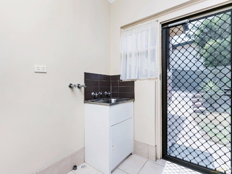 Photo - 13 Royston Crescent, Seacombe Heights SA 5047 - Image 14