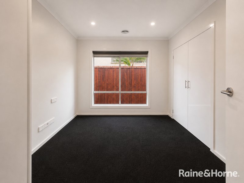 Photo - 13 Rushcutters Place, Taylors Hill VIC 3037 - Image 9