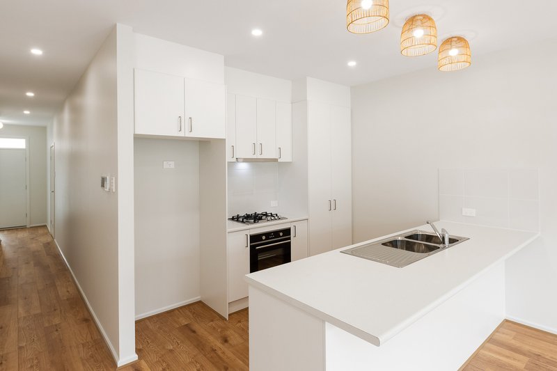 Photo - 13 Russell Road, Mount Barker SA 5251 - Image 4