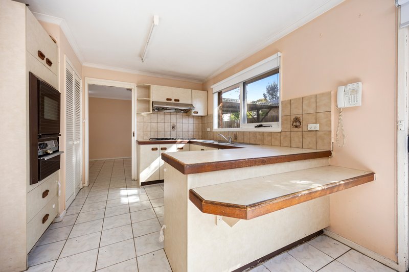 Photo - 13 Russell Street, Nunawading VIC 3131 - Image 3