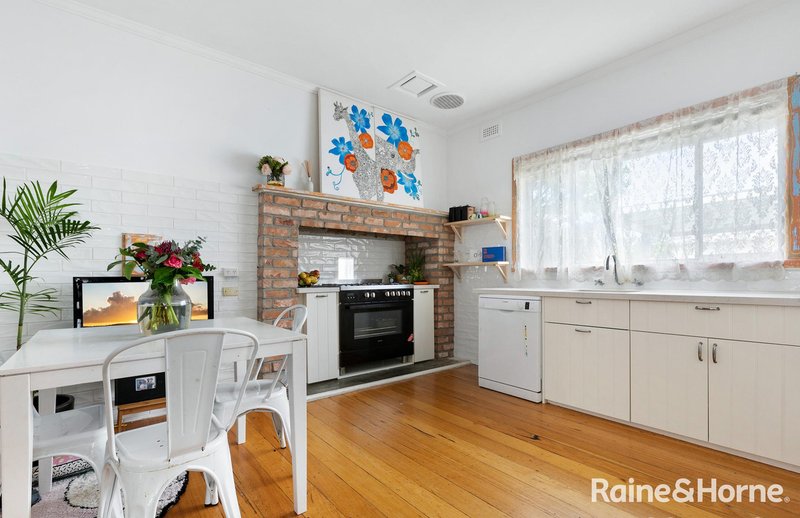 Photo - 13 Salisbury Street, Newport VIC 3015 - Image 7