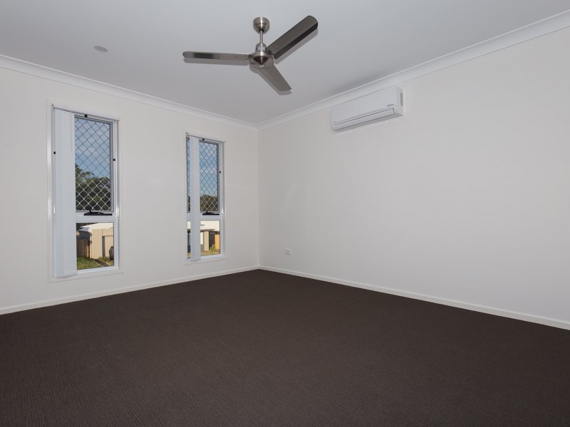 Photo - 13 Sanctuary Place, Upper Kedron QLD 4055 - Image 7