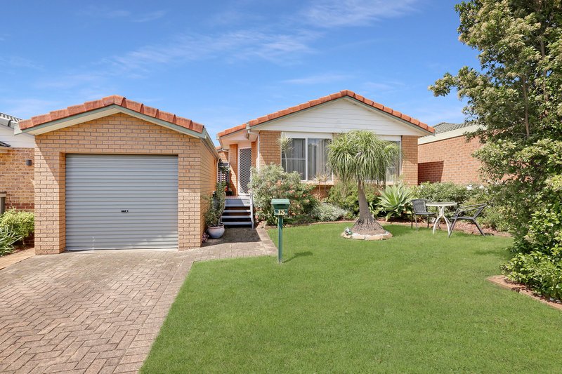 13 Sanderson Road, Kanahooka NSW 2530