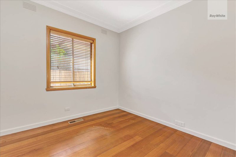 Photo - 13 Sandra Avenue, Fawkner VIC 3060 - Image 8