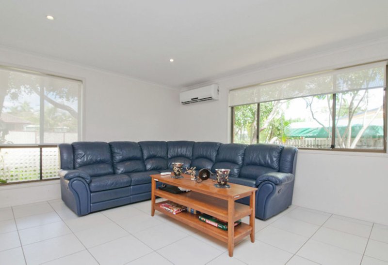 Photo - 1/3 Saracen Street, Battery Hill QLD 4551 - Image 4