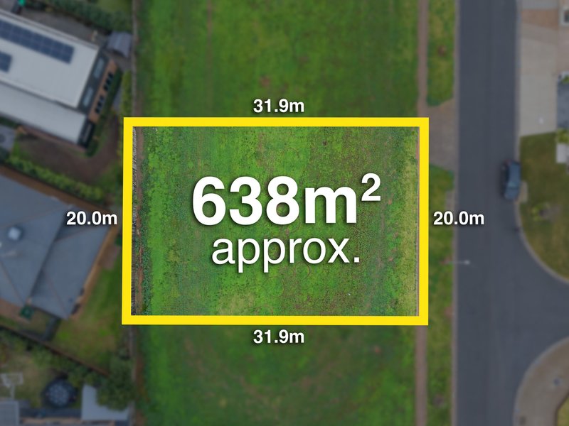 Photo - 13 Sarah Place, Werribee VIC 3030 - Image 1