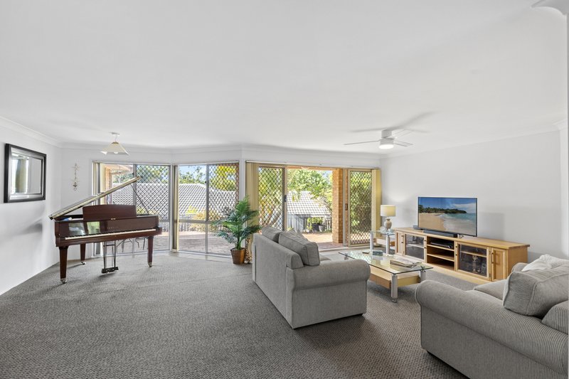 Photo - 13 Sawgrass Place, Robina QLD 4226 - Image 6
