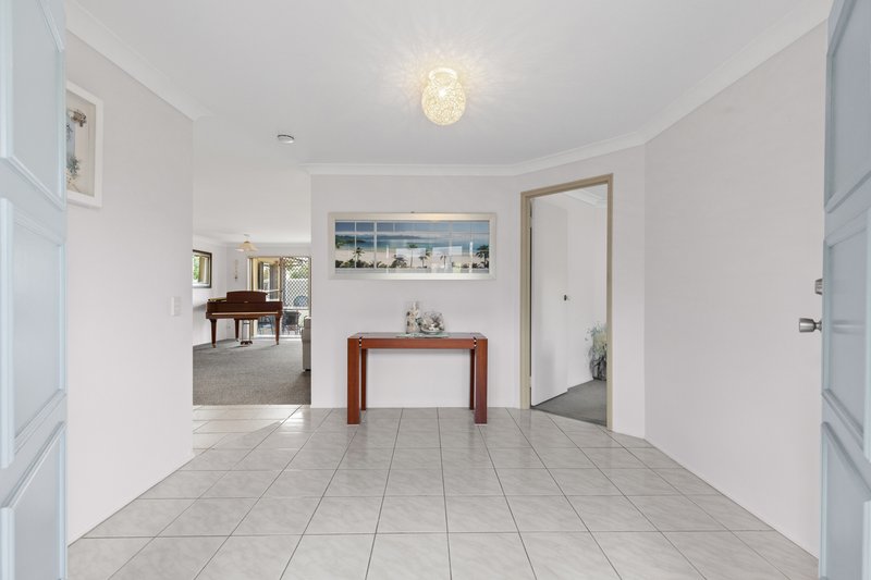 Photo - 13 Sawgrass Place, Robina QLD 4226 - Image 8