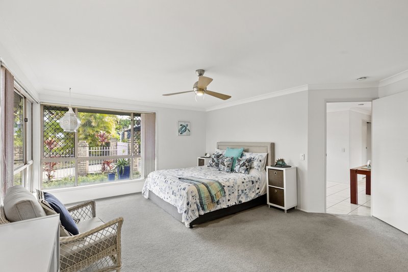 Photo - 13 Sawgrass Place, Robina QLD 4226 - Image 9