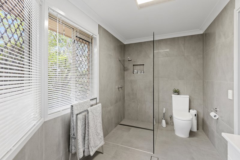 Photo - 13 Sawgrass Place, Robina QLD 4226 - Image 10