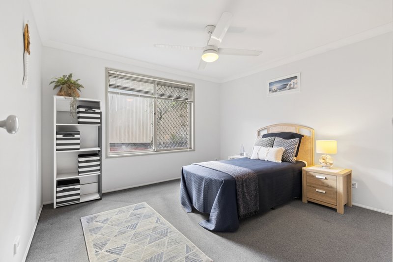Photo - 13 Sawgrass Place, Robina QLD 4226 - Image 12