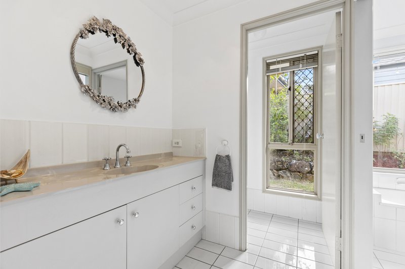 Photo - 13 Sawgrass Place, Robina QLD 4226 - Image 15