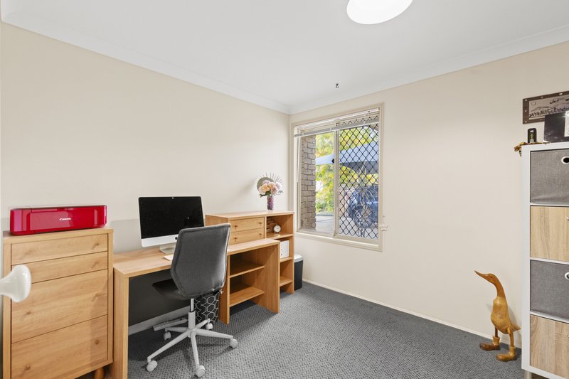 Photo - 13 Sawgrass Place, Robina QLD 4226 - Image 16
