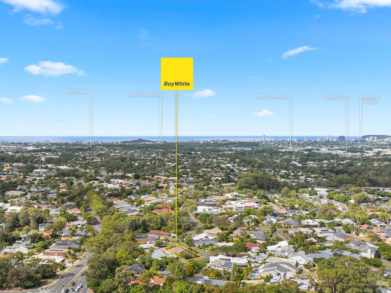 Photo - 13 Sawgrass Place, Robina QLD 4226 - Image 21