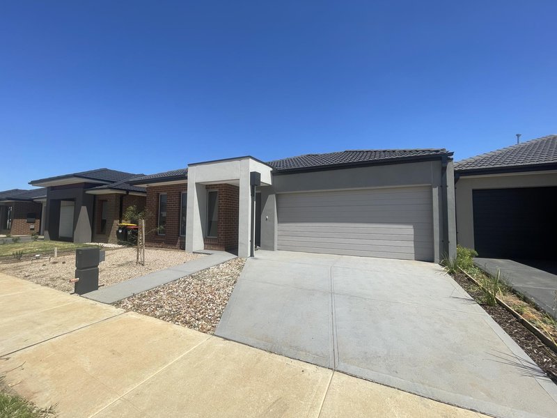 13 Scorpio Road, Weir Views VIC 3338