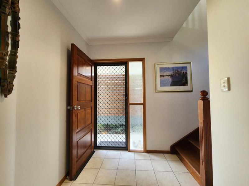 Photo - 13 Scrimshaw Place, Boonooroo QLD 4650 - Image 3