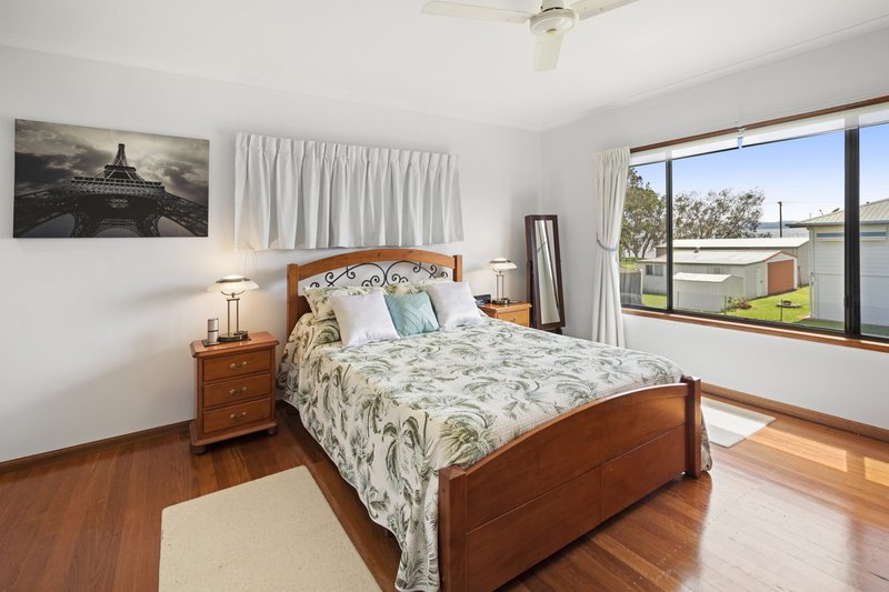 Photo - 13 Scrimshaw Place, Boonooroo QLD 4650 - Image 10