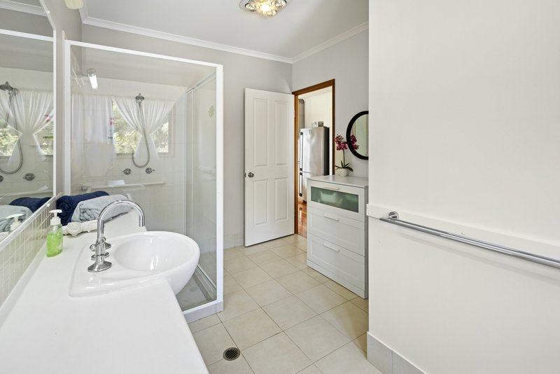 Photo - 13 Scrimshaw Place, Boonooroo QLD 4650 - Image 13