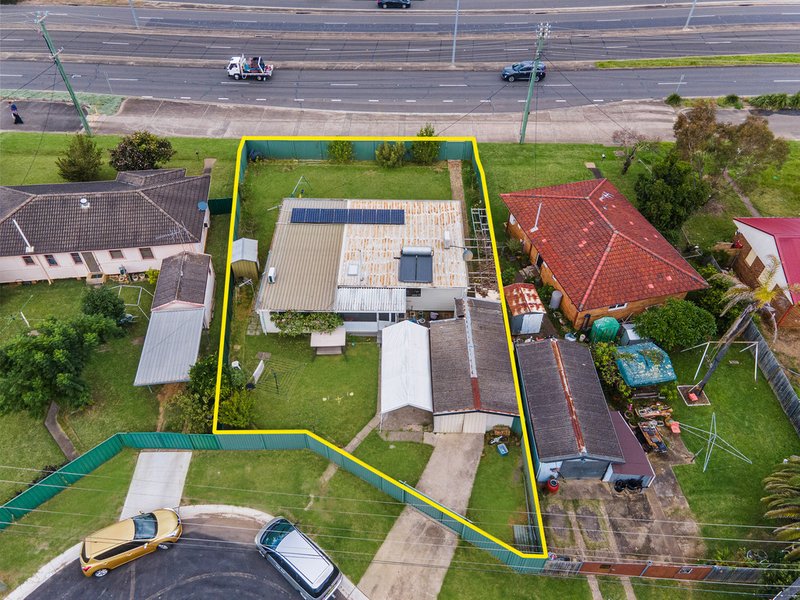 Photo - 13 Selwyn Place, Cartwright NSW 2168 - Image 6