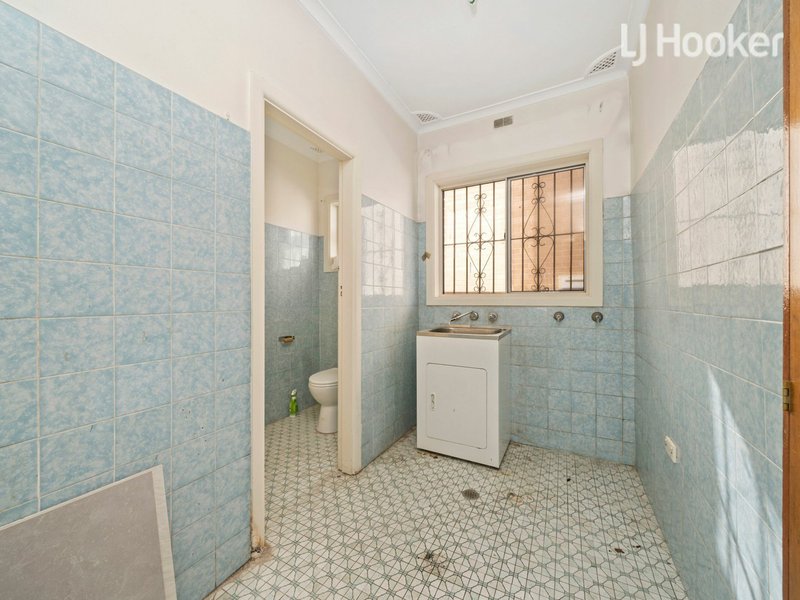 Photo - 13 Senior Street, Canley Vale NSW 2166 - Image 5