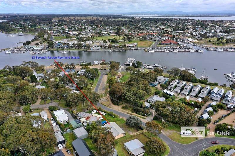 Photo - 13 Seventh Parade, Raymond Island VIC 3880 - Image 4