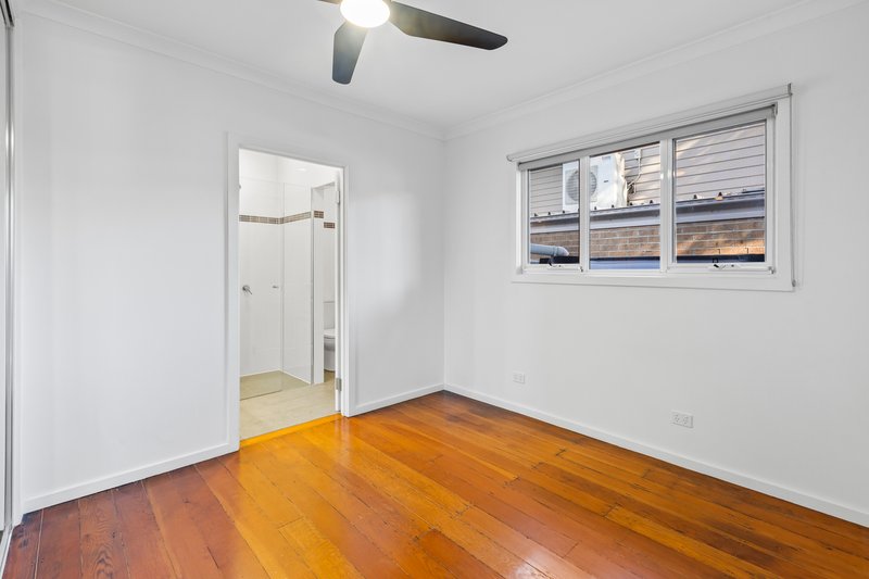 Photo - 1/3 Shakespeare Grove, Heidelberg Heights VIC 3081 - Image 7