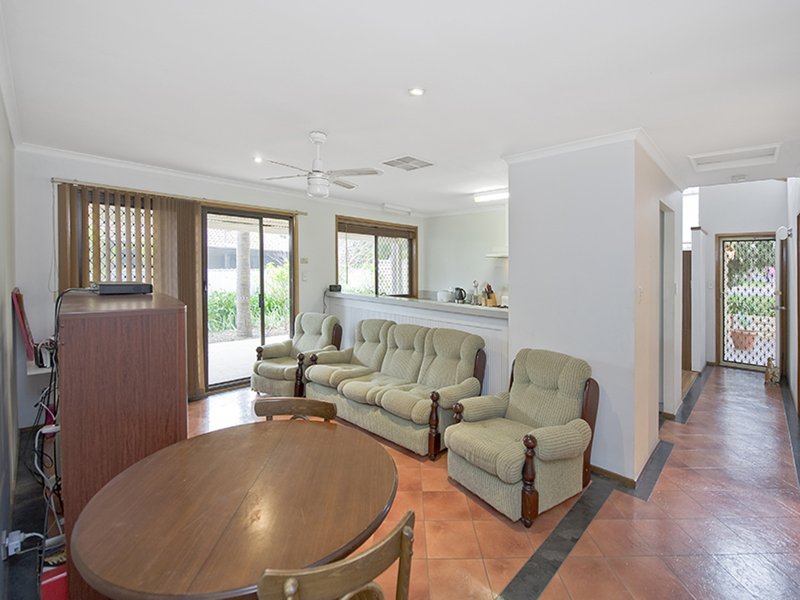 Photo - 13 Sherebrooke Boulevard, Woodcroft SA 5162 - Image 3