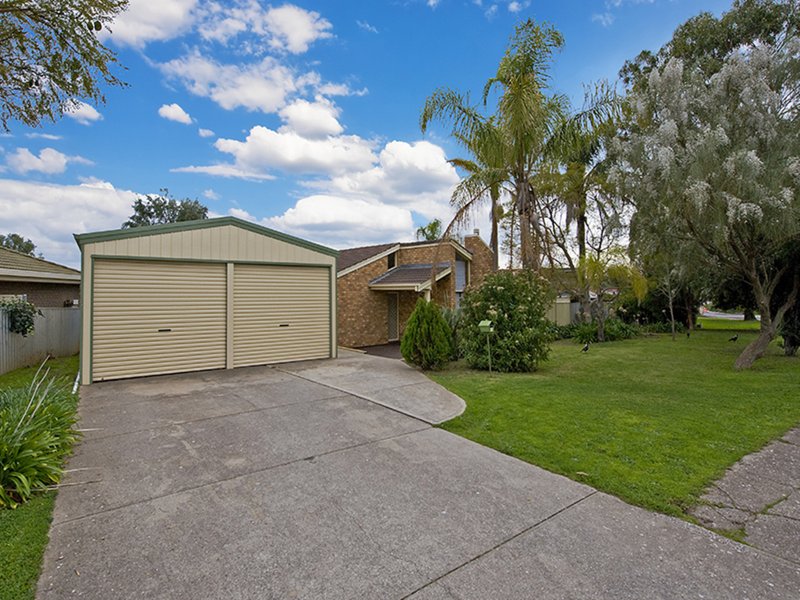 Photo - 13 Sherebrooke Boulevard, Woodcroft SA 5162 - Image 12