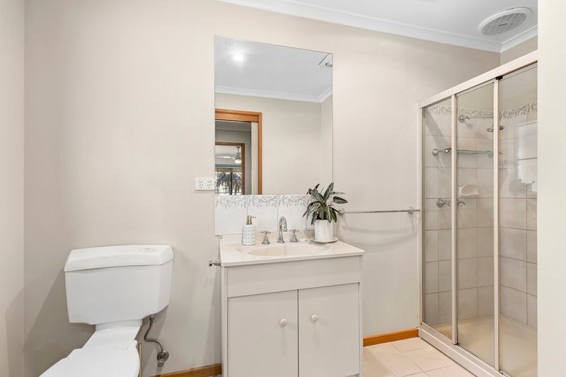 Photo - 13 Sherwood Grove, Lara VIC 3212 - Image 3