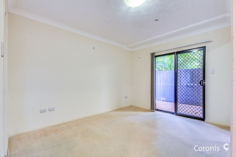 Photo - 1/3 Shottery Street, Yeronga QLD 4104 - Image 2