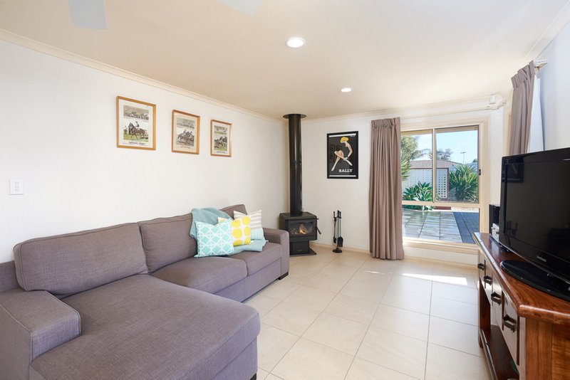 Photo - 13 Silver Birch Drive, Murray Bridge SA 5253 - Image 3