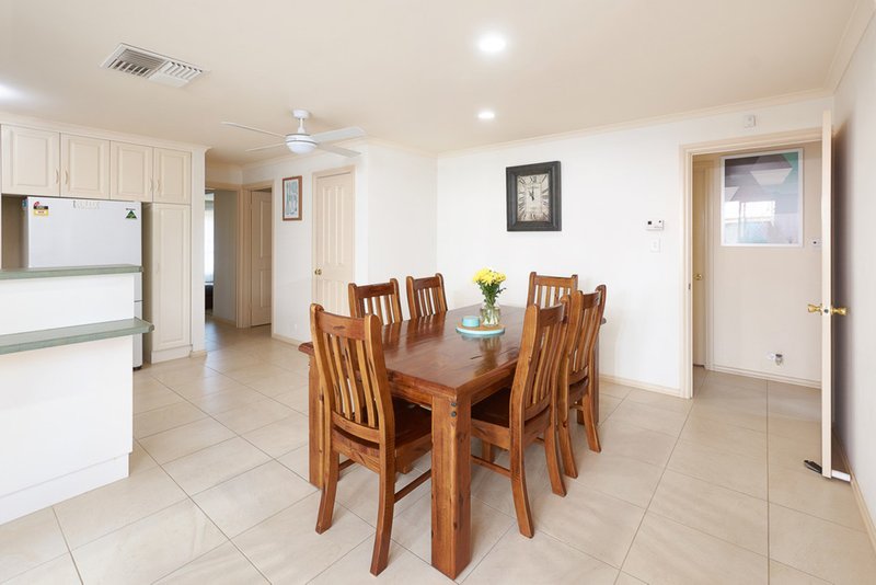 Photo - 13 Silver Birch Drive, Murray Bridge SA 5253 - Image 5