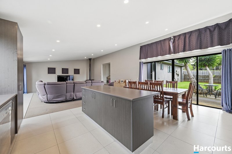 Photo - 13 Silverback Place, Leongatha VIC 3953 - Image 8