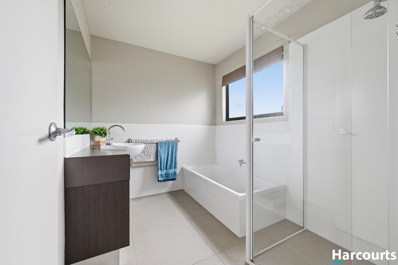 Photo - 13 Silverback Place, Leongatha VIC 3953 - Image 16