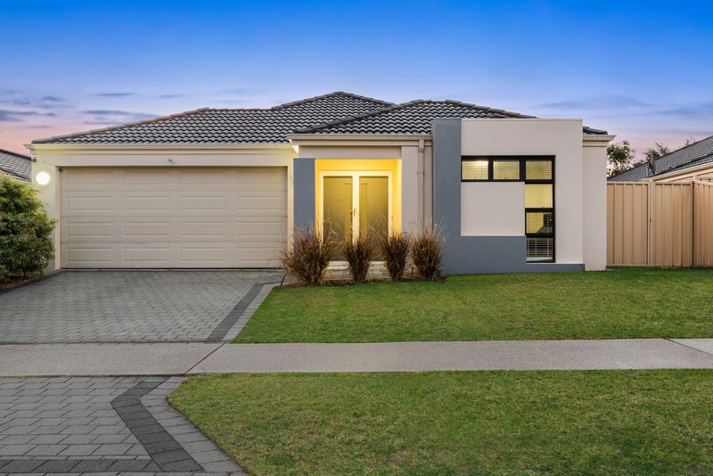 Photo - 13 Silverline Bend, Bertram WA 6167 - Image 1